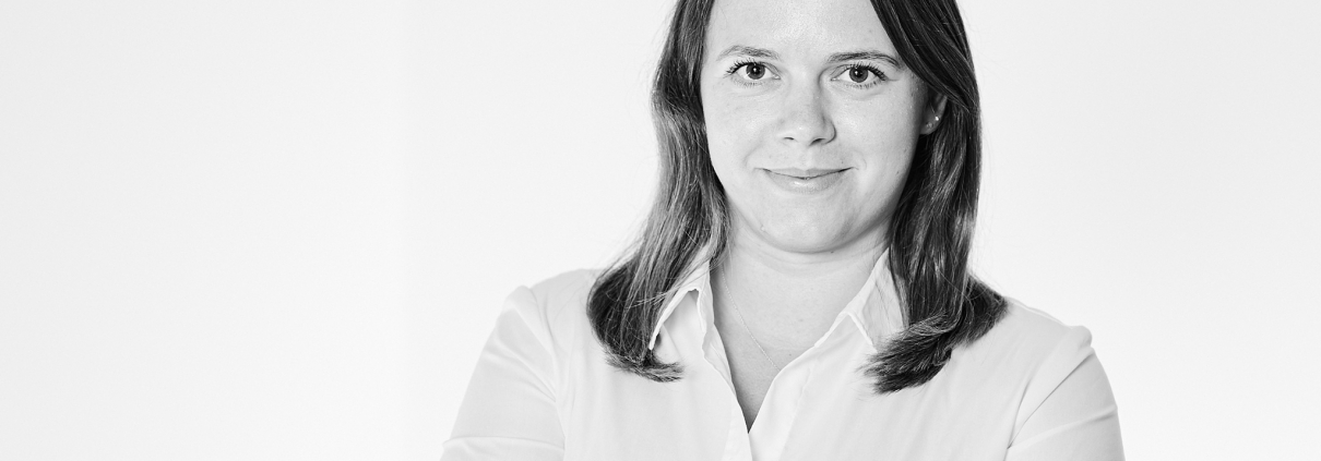 Anwältin_03-2048x1152